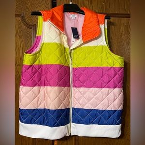 Crown & Ivy puffer vest pockets